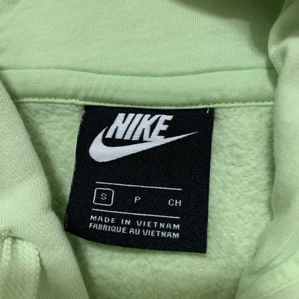 Nike Sportswear Club Fleece Hoodie Mens Small Lime Green Pullover BV2654-383